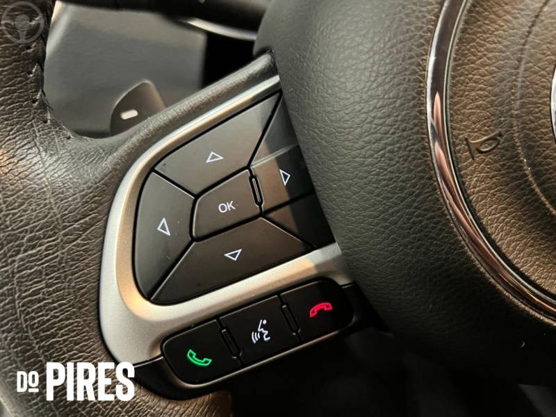 JEEP - COMPASS 2.0 16V FLEX LONGITUDE AUTOMÁTICO - 2018/2019 - PRATA - R$ 96.900,00