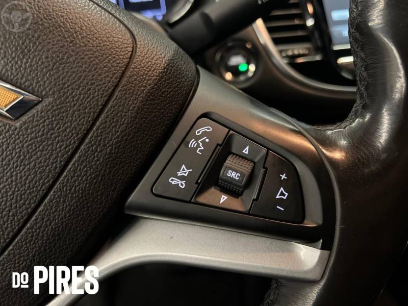 CHEVROLET - TRACKER 1.4 16V PREMIER TURBO FLEX 4P AUTOMÁTICO - 2018/2019 - PRATA - R$ 91.900,00