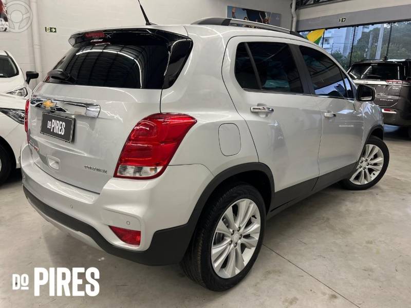 CHEVROLET - TRACKER 1.4 16V PREMIER TURBO FLEX 4P AUTOMÁTICO - 2018/2019 - PRATA - R$ 91.900,00