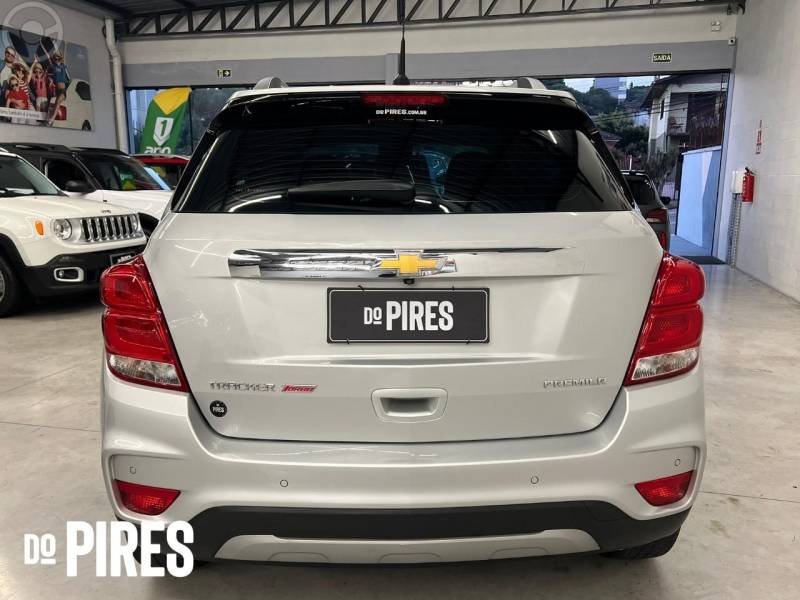 CHEVROLET - TRACKER 1.4 16V PREMIER TURBO FLEX 4P AUTOMÁTICO - 2018/2019 - PRATA - R$ 91.900,00