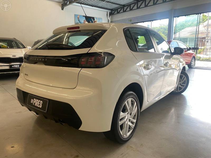 PEUGEOT - 208 1.6 ACTIVE 16V FLEX 4P AUTOMÁTICO - 2023/2023 - BRANCA - R$ 74.900,00