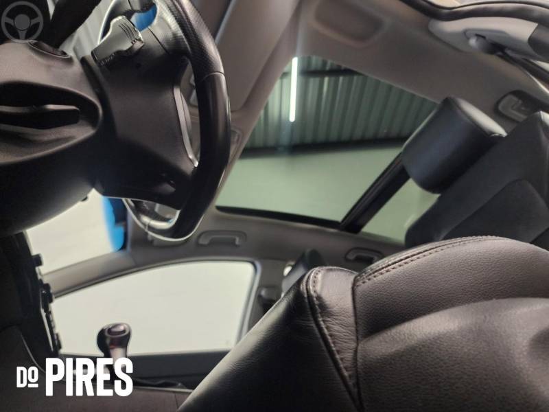 KIA MOTORS - SPORTAGE 2.0 EX2 4X2 16V FLEX 4P AUTOMÁTICO - 2016/2017 - BRANCA - R$ 109.900,00