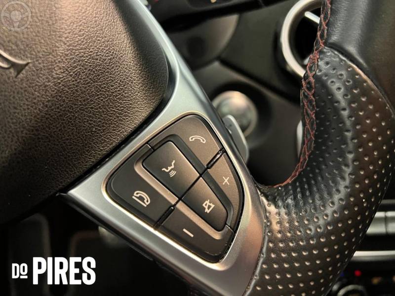 MERCEDES-BENZ - GLA 250 2.0 16V TURBO SPORT 4P AUTOMÁTICO - 2018/2018 - PRETA - R$ 147.900,00