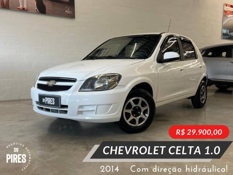 CHEVROLET - CELTA - 2013/2014 - Branca - R$ 29.900,00