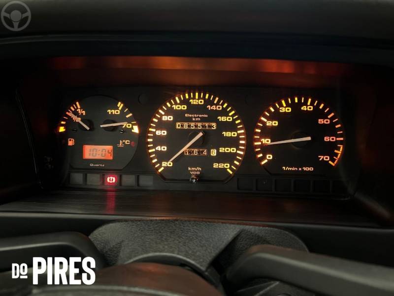 VOLKSWAGEN - SANTANA 2.0 GLSI 8V 4P MANUAL - 1993/1993 - VERMELHA - R$ 64.900,00