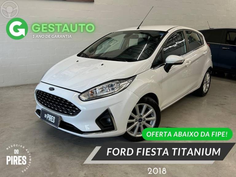 FORD - FIESTA 1.6 TITANIUM HATCH 16V FLEX 4P AUTOMÁTICO - 2018/2018 - BRANCA - R$ 59.900,00
