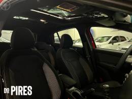 FIAT - BRAVO 1.8 SPORTING 16V FLEX 4P MANUAL - 2015/2016 - VERMELHA - R$ 62.500,00