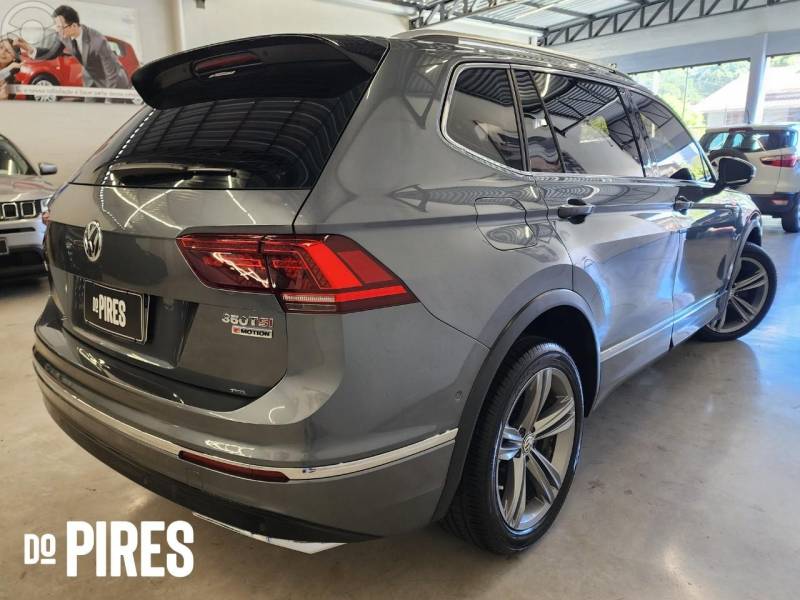VOLKSWAGEN - TIGUAN 2.0 ALLSPACE R-LINE 350 TSI 4X4 4P - 2018/2018 - CINZA - R$ 149.900,00