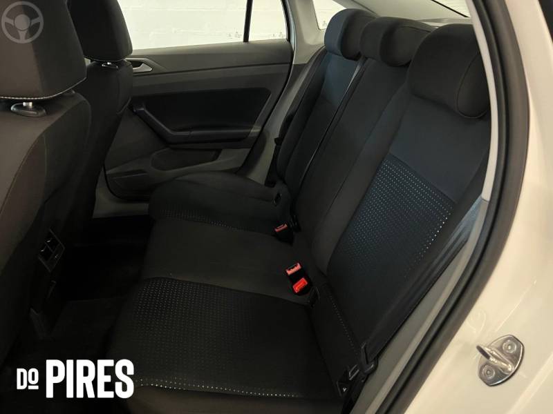 VOLKSWAGEN - VIRTUS 1.0 200 TSI COMFORTLINE AUTOMÁTICO - 2022/2022 - BRANCA - R$ 88.900,00