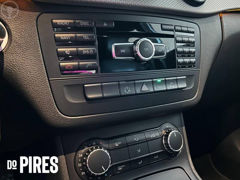 MERCEDES-BENZ - B 200 1.6 TURBO 4P AUTOMÁTICO - 2012/2013 - PRATA - R$ 67.900,00