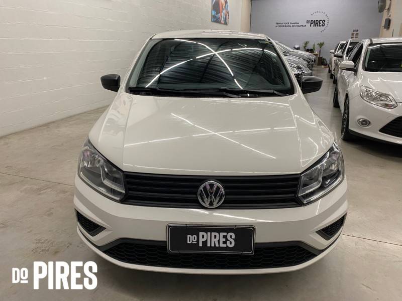 VOLKSWAGEN - VOYAGE - 2022/2023 - Branca - R$ 62.900,00