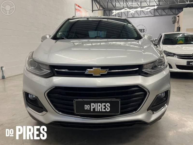 CHEVROLET - TRACKER 1.4 16V PREMIER TURBO FLEX 4P AUTOMÁTICO - 2018/2019 - PRATA - R$ 91.900,00