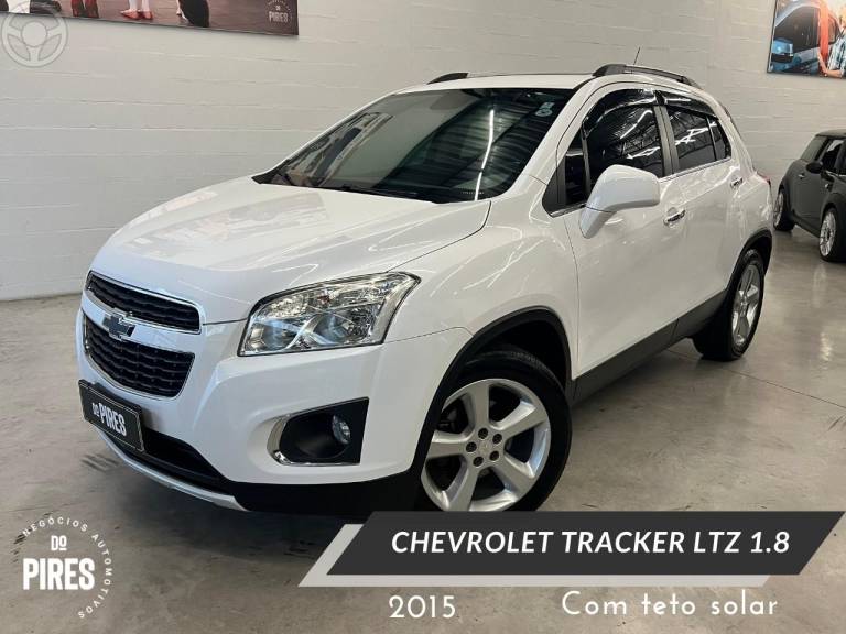 CHEVROLET - TRACKER 1.8 MPFI LTZ 4X2 16V FLEX 4P AUTOMÁTICO - 2014/2015 - BRANCA - R$ 72.900,00
