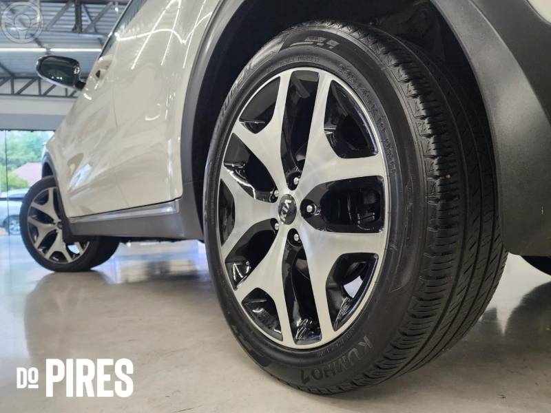 KIA MOTORS - SPORTAGE 2.0 EX2 4X2 16V FLEX 4P AUTOMÁTICO - 2016/2017 - BRANCA - R$ 108.900,00