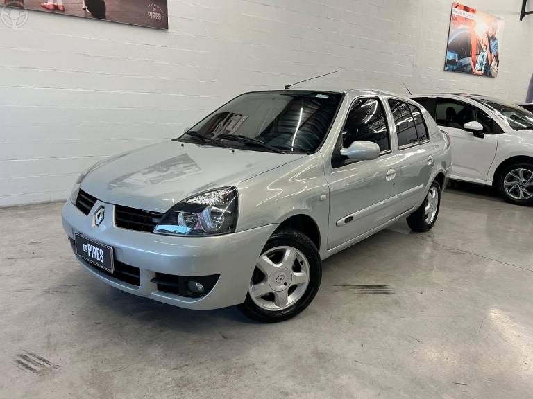 RENAULT - CLIO 1.6 PRIVILÉGE SEDAN 16V 4P MANUAL - 2008/2009 - PRATA - R$ 29.900,00