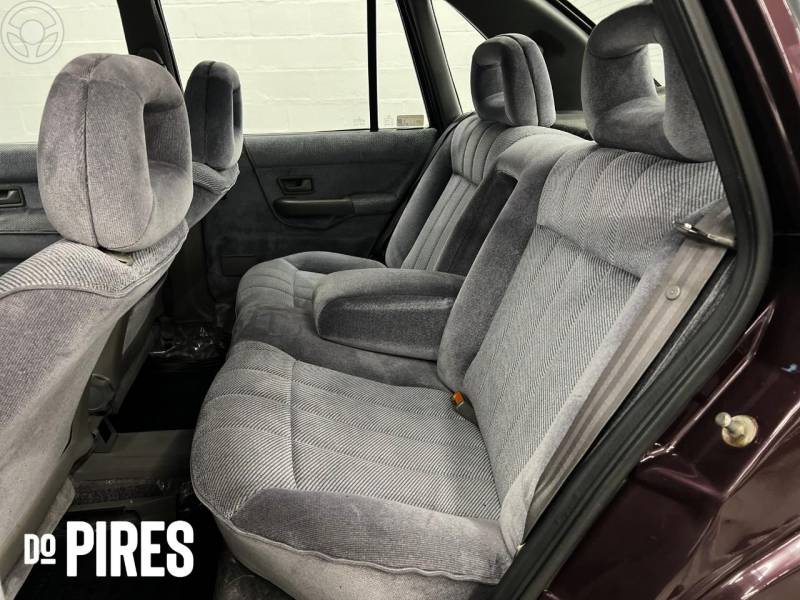 VOLKSWAGEN - SANTANA 2.0 GLSI 8V 4P MANUAL - 1993/1993 - VERMELHA - R$ 64.900,00