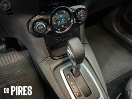 FORD - FIESTA 1.6 TITANIUM HATCH 16V FLEX 4P AUTOMÁTICO - 2018/2018 - BRANCA - R$ 61.900,00
