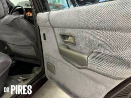 VOLKSWAGEN - SANTANA 2.0 GLSI 8V 4P MANUAL - 1993/1993 - VERMELHA - R$ 64.900,00