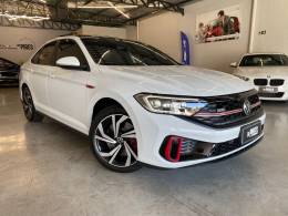 VOLKSWAGEN - JETTA 2.0 16V TSI GLI 350 4P AUTOMÁTICO - 2023/2023 - BRANCA - R$ 200.900,00