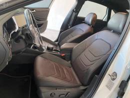 VOLKSWAGEN - JETTA 2.0 16V TSI GLI 350 4P AUTOMÁTICO - 2023/2023 - BRANCA - R$ 200.900,00