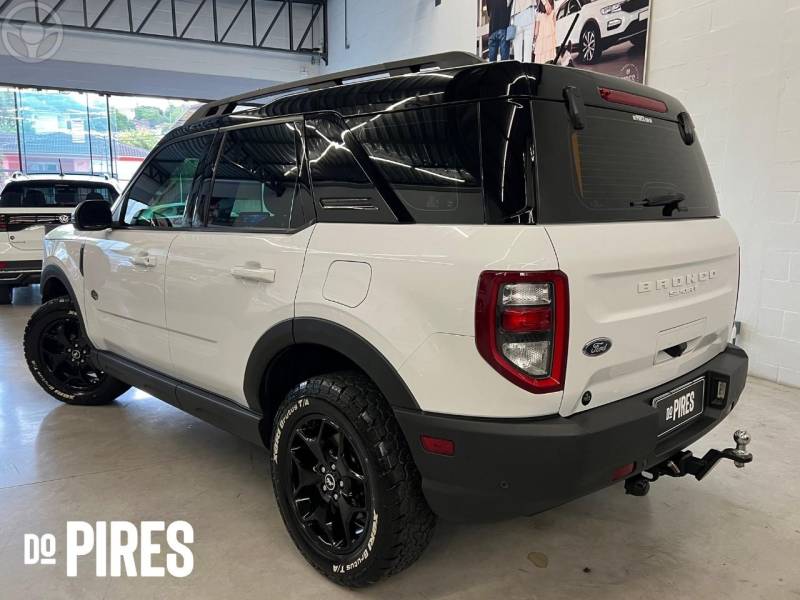 FORD - BRONCO 2.0 SPORT WILDTRACK ECOBOOST 16V TURBO 4P AUTOMÁTICA - 2021/2021 - BRANCA - R$ 174.900,00