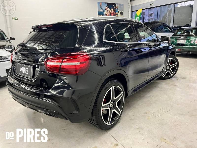 MERCEDES-BENZ - GLA 250 2.0 16V TURBO SPORT 4P AUTOMÁTICO - 2018/2018 - PRETA - R$ 147.900,00