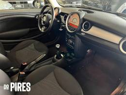 MINI - COOPER 1.6 ONE 16V 2P MANUAL - 2013/2013 - VERDE - R$ 61.900,00