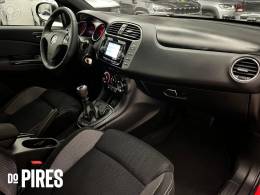 FIAT - BRAVO 1.8 SPORTING 16V FLEX 4P MANUAL - 2015/2016 - VERMELHA - R$ 62.500,00