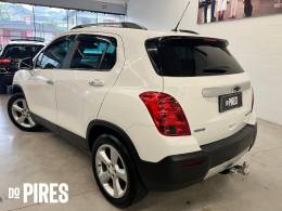 CHEVROLET - TRACKER 1.8 MPFI LTZ 4X2 16V FLEX 4P AUTOMÁTICO - 2014/2015 - BRANCA - R$ 72.900,00