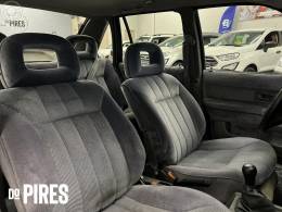 VOLKSWAGEN - SANTANA 2.0 GLSI 8V 4P MANUAL - 1993/1993 - VERMELHA - R$ 64.900,00