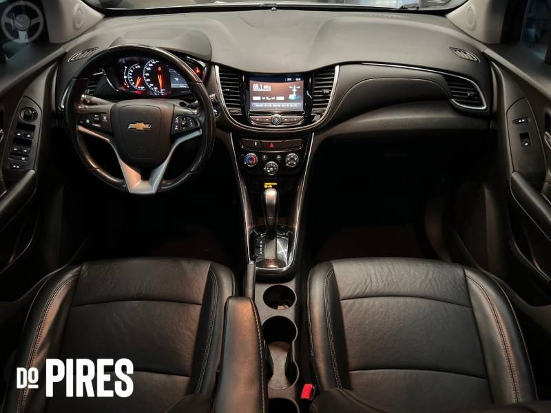 CHEVROLET - TRACKER 1.4 16V PREMIER TURBO FLEX 4P AUTOMÁTICO - 2018/2019 - PRATA - R$ 91.900,00