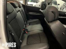 PEUGEOT - 3008 1.6 GRIFFE THP 16V 4P AUTOMÁTICO - 2014/2015 - BRANCA - R$ 57.900,00