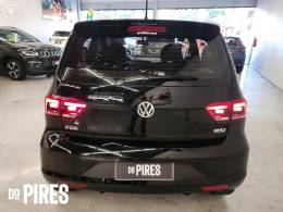 VOLKSWAGEN - FOX 1.6 MSI RUN 8V FLEX 4P MANUAL - 2017/2017 - PRETA - R$ 52.900,00