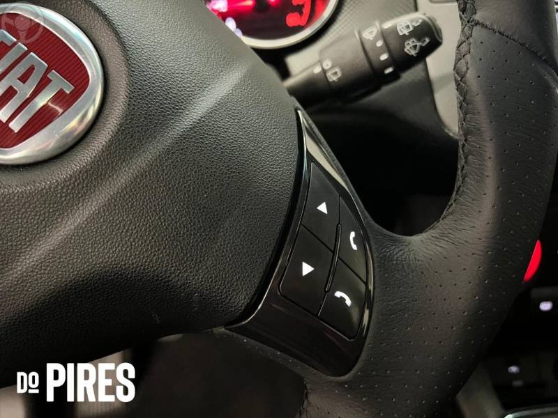 FIAT - BRAVO 1.8 SPORTING 16V FLEX 4P MANUAL - 2015/2016 - VERMELHA - R$ 62.500,00