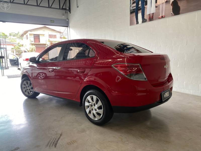 CHEVROLET - PRISMA 1.4 MPFI LT 8V FLEX 4P MANUAL - 2015/2015 - VERMELHA - R$ 52.900,00