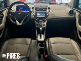 CHEVROLET - TRACKER 1.8 MPFI LTZ 4X2 16V FLEX 4P AUTOMÁTICO - 2014/2015 - BRANCA - R$ 72.900,00