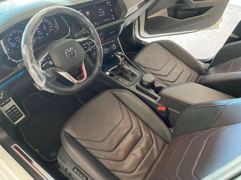 VOLKSWAGEN - JETTA 2.0 16V TSI GLI 350 4P AUTOMÁTICO - 2023/2023 - BRANCA - R$ 200.900,00