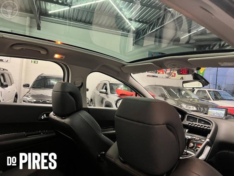 PEUGEOT - 3008 1.6 GRIFFE THP 16V 4P AUTOMÁTICO - 2014/2015 - BRANCA - R$ 57.900,00