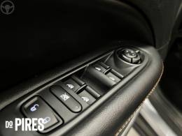 JEEP - COMPASS 2.0 16V FLEX LONGITUDE AUTOMÁTICO - 2018/2019 - PRATA - R$ 96.900,00