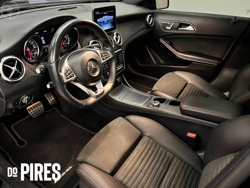 MERCEDES-BENZ - GLA 250 2.0 16V TURBO SPORT 4P AUTOMÁTICO - 2018/2018 - PRETA - R$ 147.900,00