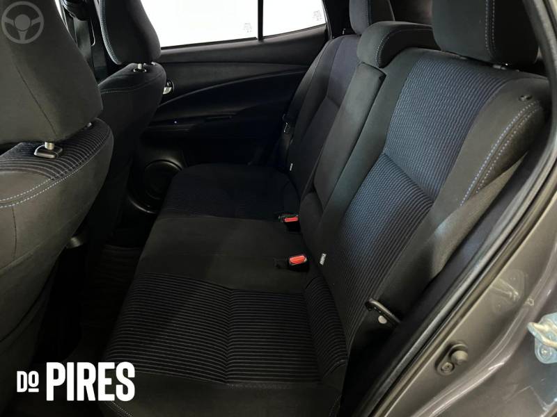 TOYOTA - YARIS 1.5 16V XL PLUS TECH FLEX AUTOMÁTICO - 2021/2022 - CINZA - R$ 84.900,00