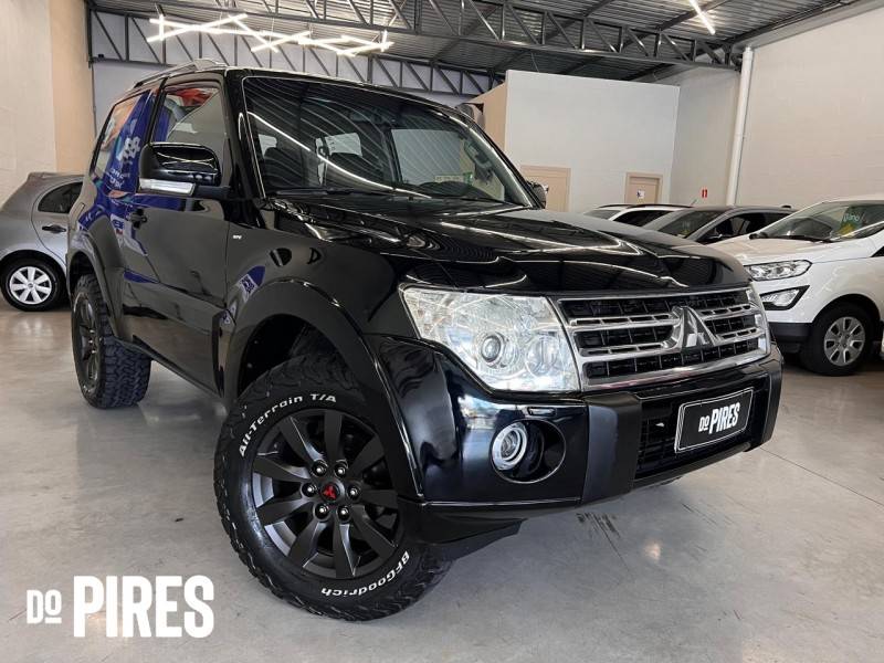 MITSUBISHI - PAJERO FULL - 2011/2011 - Preta - R$ 119.900,00