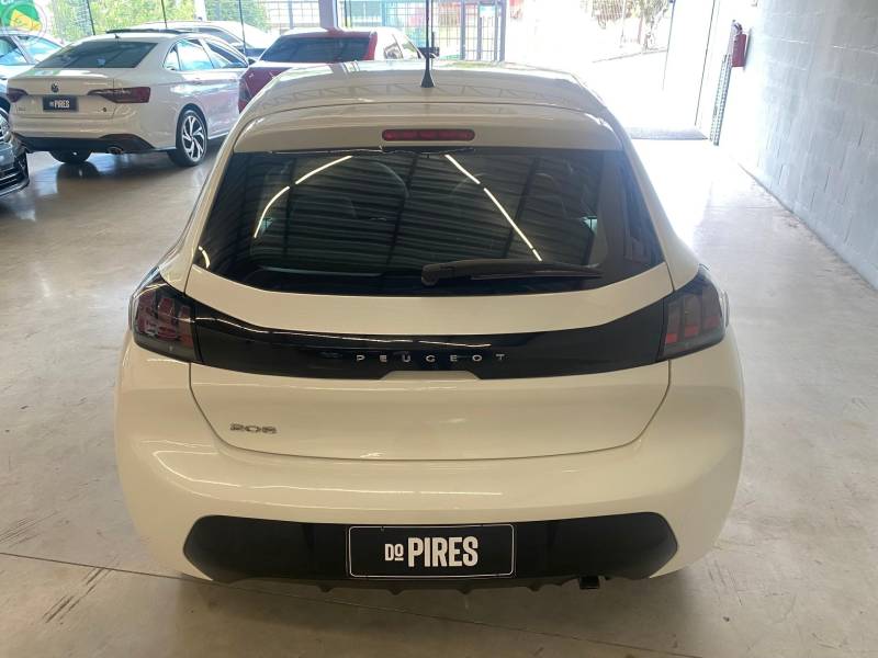 PEUGEOT - 208 1.6 ACTIVE 16V FLEX 4P AUTOMÁTICO - 2023/2023 - BRANCA - R$ 74.900,00