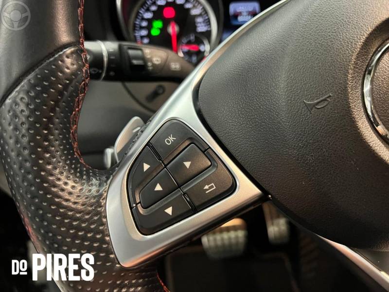 MERCEDES-BENZ - GLA 250 2.0 16V TURBO SPORT 4P AUTOMÁTICO - 2018/2018 - PRETA - R$ 147.900,00