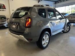 RENAULT - DUSTER - 2016/2017 - Cinza - R$ 67.900,00