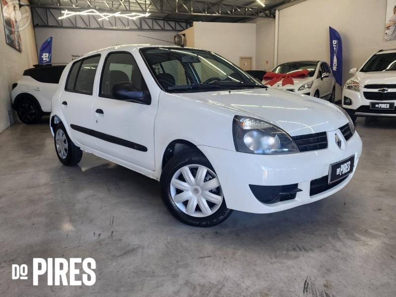 RENAULT - CLIO 1.0 16V FLEX 4P MANUAL - 2012/2012 - BRANCA - R$ 28.900,00