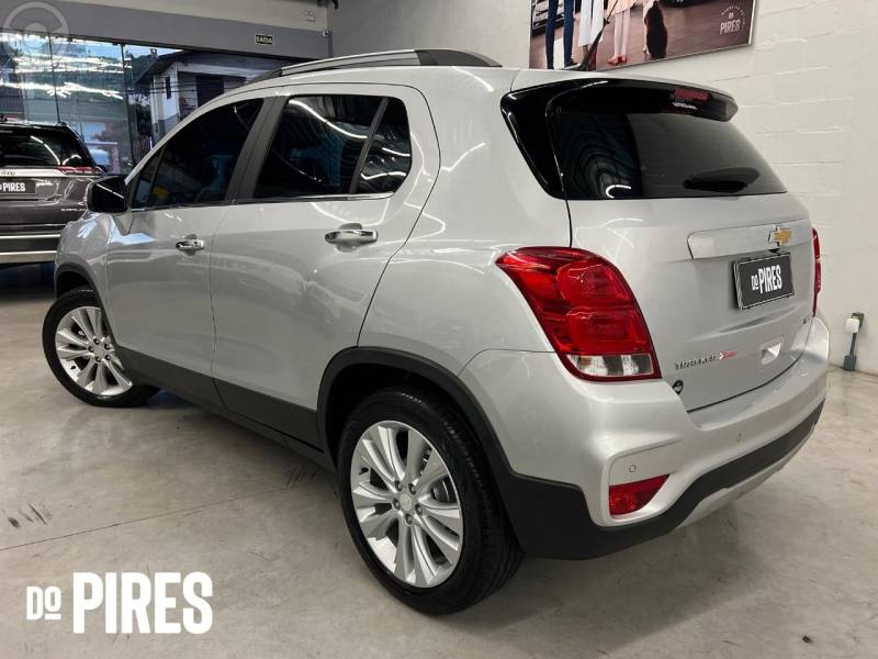 CHEVROLET - TRACKER 1.4 16V PREMIER TURBO FLEX 4P AUTOMÁTICO - 2018/2019 - PRATA - R$ 91.900,00