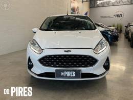 FORD - FIESTA 1.6 TITANIUM HATCH 16V FLEX 4P AUTOMÁTICO - 2018/2018 - BRANCA - R$ 63.900,00