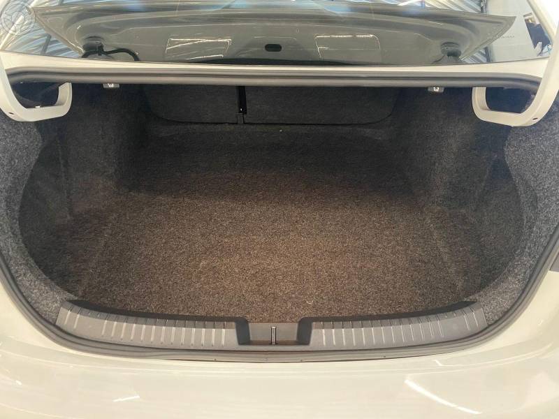 VOLKSWAGEN - JETTA 2.0 16V TSI GLI 350 4P AUTOMÁTICO - 2023/2023 - BRANCA - R$ 200.900,00