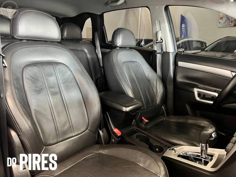 CHEVROLET - CAPTIVA 2.4 SFI ECOTEC FWD 16V 4P AUTOMÁTICO - 2012/2012 - PRETA - R$ 43.900,00